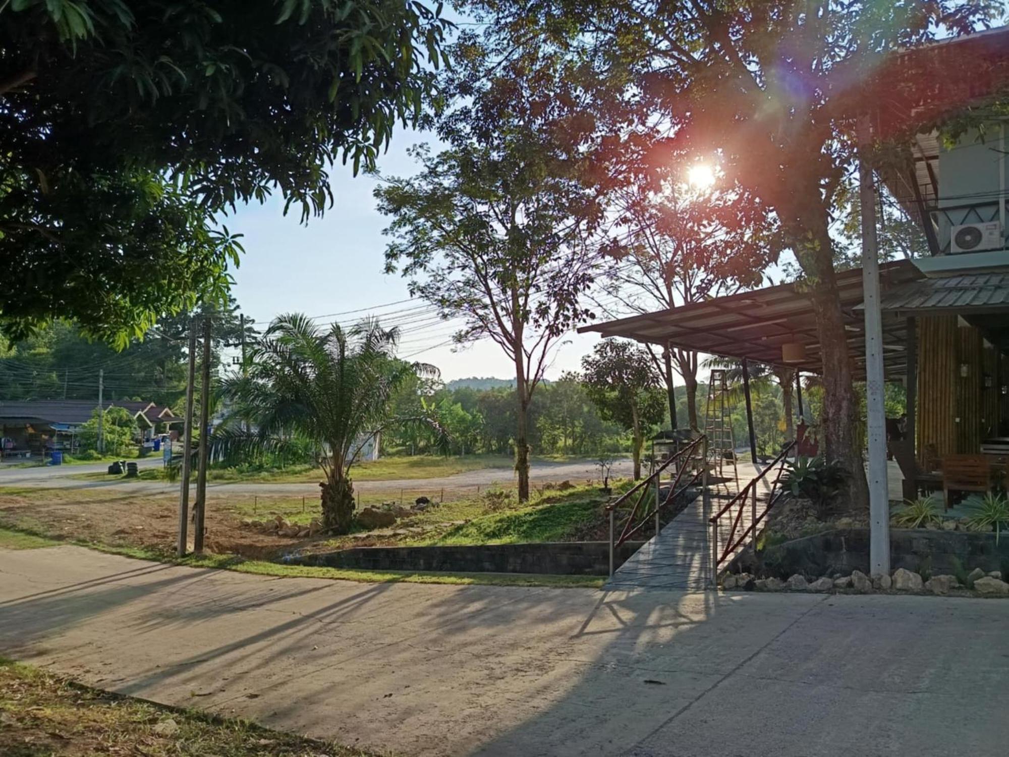 Green Gen Hotel, Mueang Phuket Ban Lo Ti Pa Ngoại thất bức ảnh